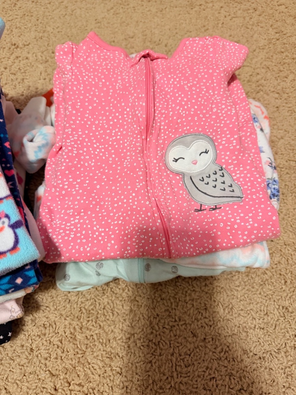 Random Baby Clothes 0-9m - Picture 3 of 7